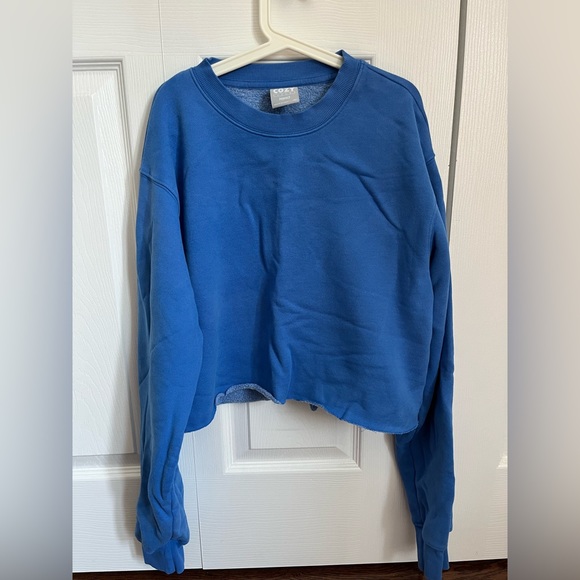 Brand: TNA, Size: Women’s XS, Colour: Blue Style: Crewneck (cropped) - Picture 3 of 4